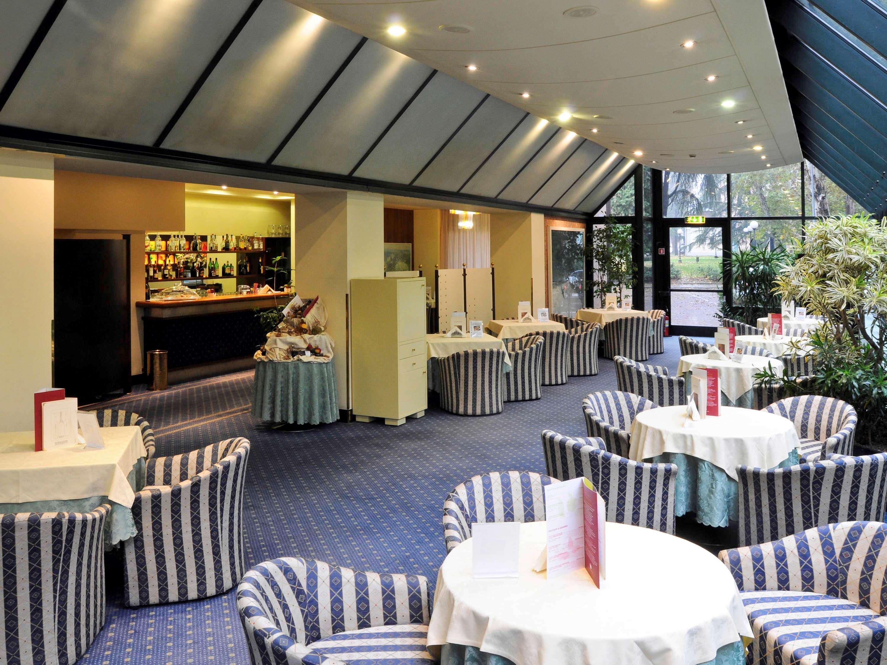 Mercure Reggio Emilia Centro Astoria Екстер'єр фото