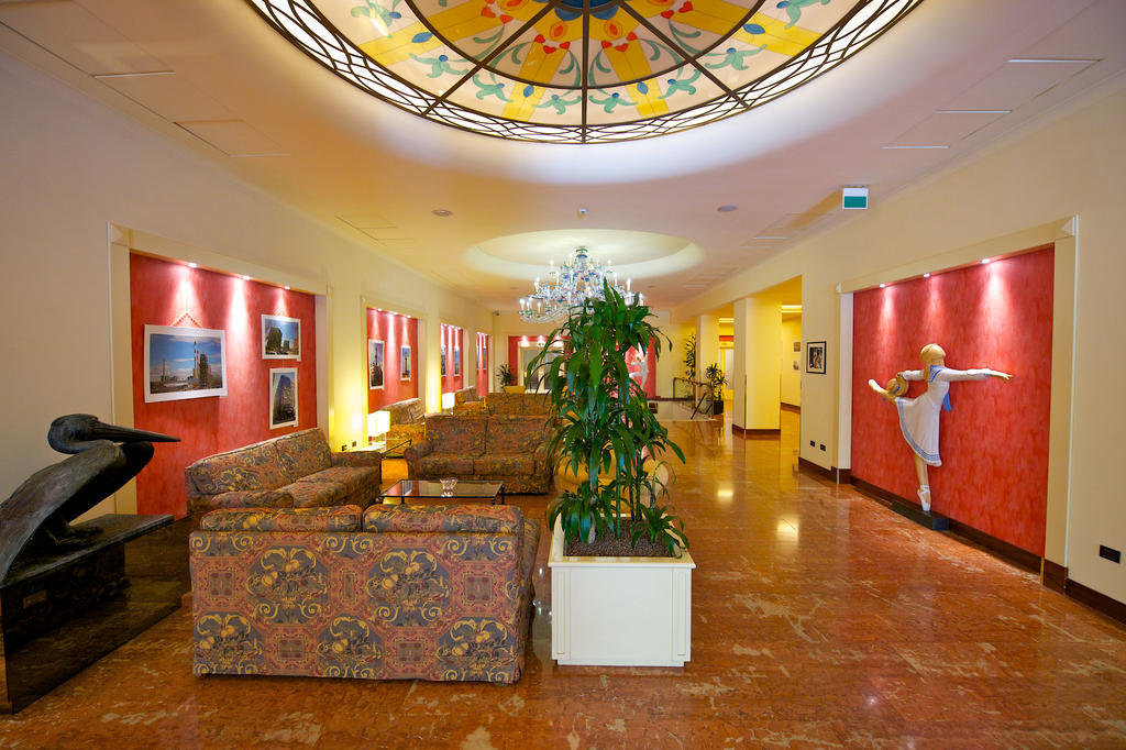 Mercure Reggio Emilia Centro Astoria Екстер'єр фото