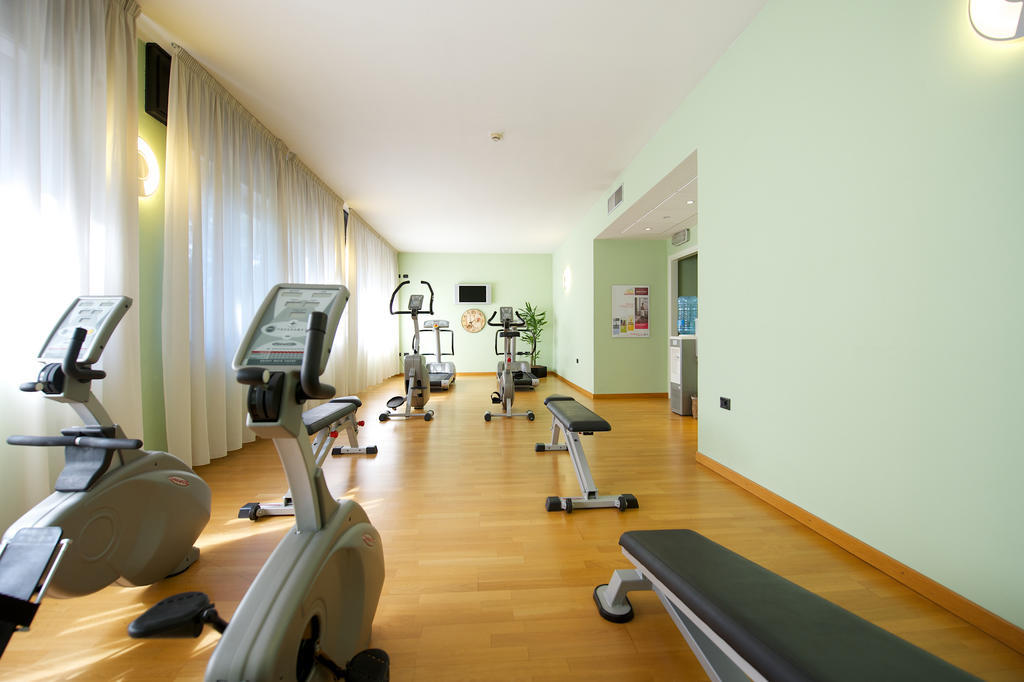 Mercure Reggio Emilia Centro Astoria Екстер'єр фото